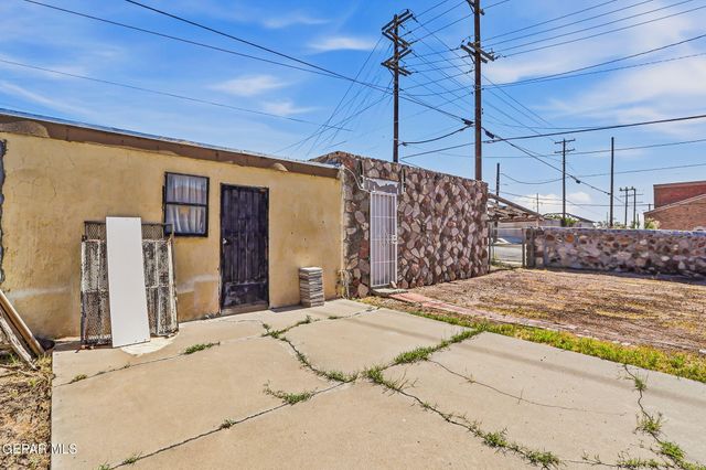 3425 MEMPHIS Avenue, El Paso, TX 79930