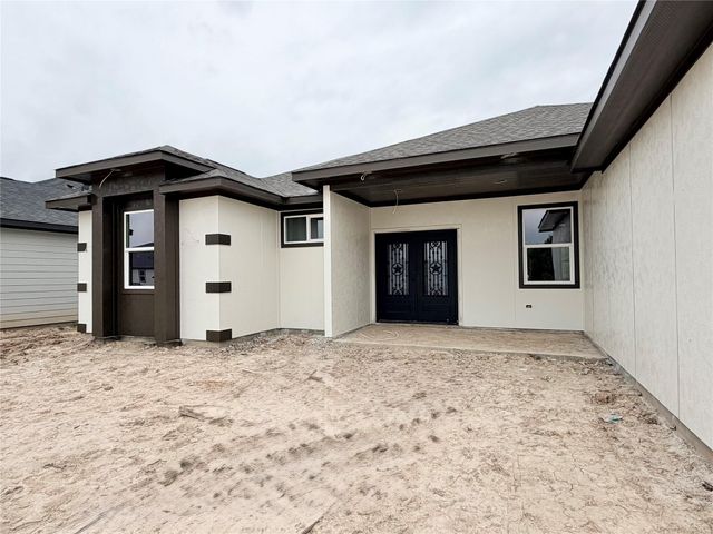 1215 Road 5203, Cleveland, TX 77327