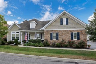 4526 Newport Loop E, Grove City, OH 43123