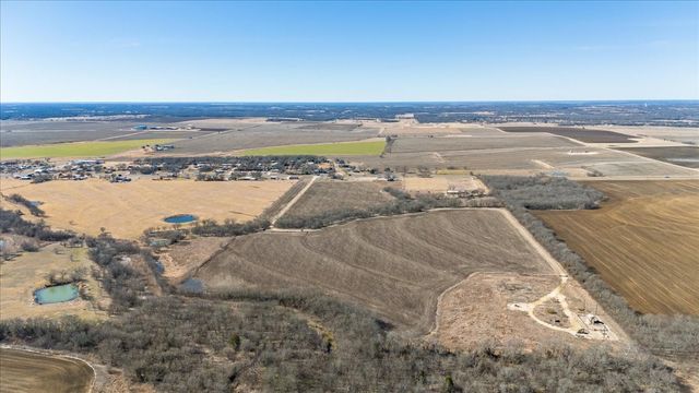9964 State Hwy 171, Covington, TX 76636