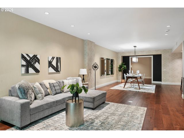 311 Nw 12TH Ave 204, Portland, OR 97209