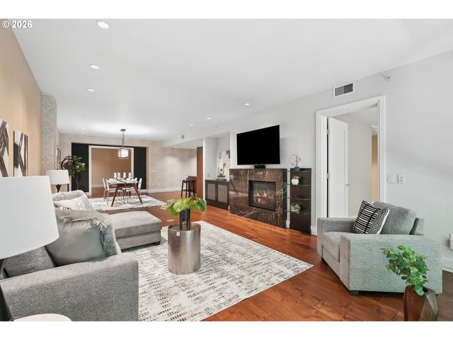 311 Nw 12TH Ave 204, Portland, OR 97209