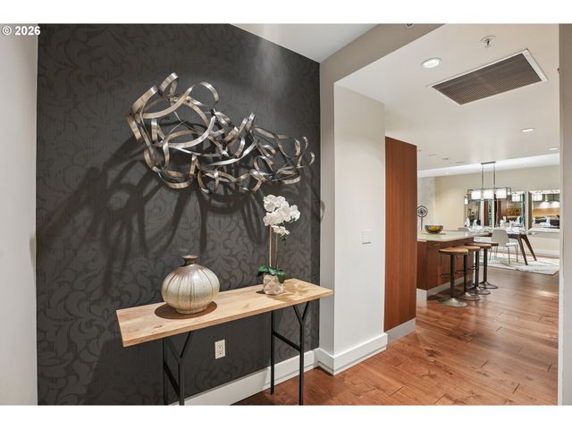 311 Nw 12TH Ave 204, Portland, OR 97209
