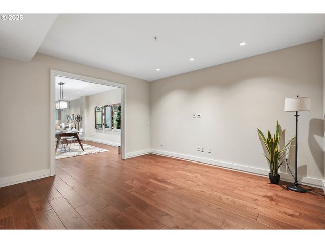 311 Nw 12TH Ave 204, Portland, OR 97209