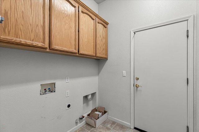 973 Blackwell Way, Galt, CA 95632