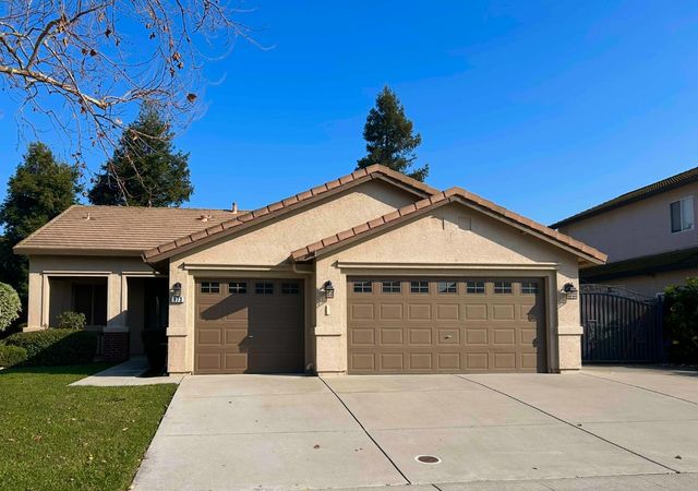973 Blackwell Way, Galt, CA 95632