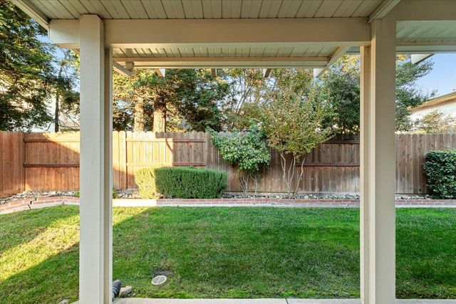 973 Blackwell Way, Galt, CA 95632