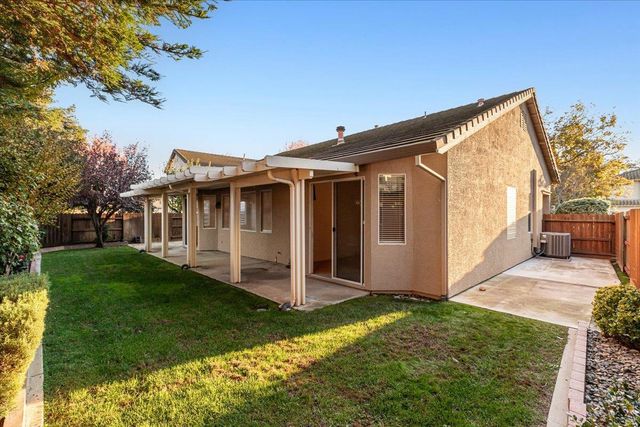 973 Blackwell Way, Galt, CA 95632