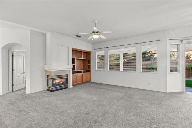 973 Blackwell Way, Galt, CA 95632