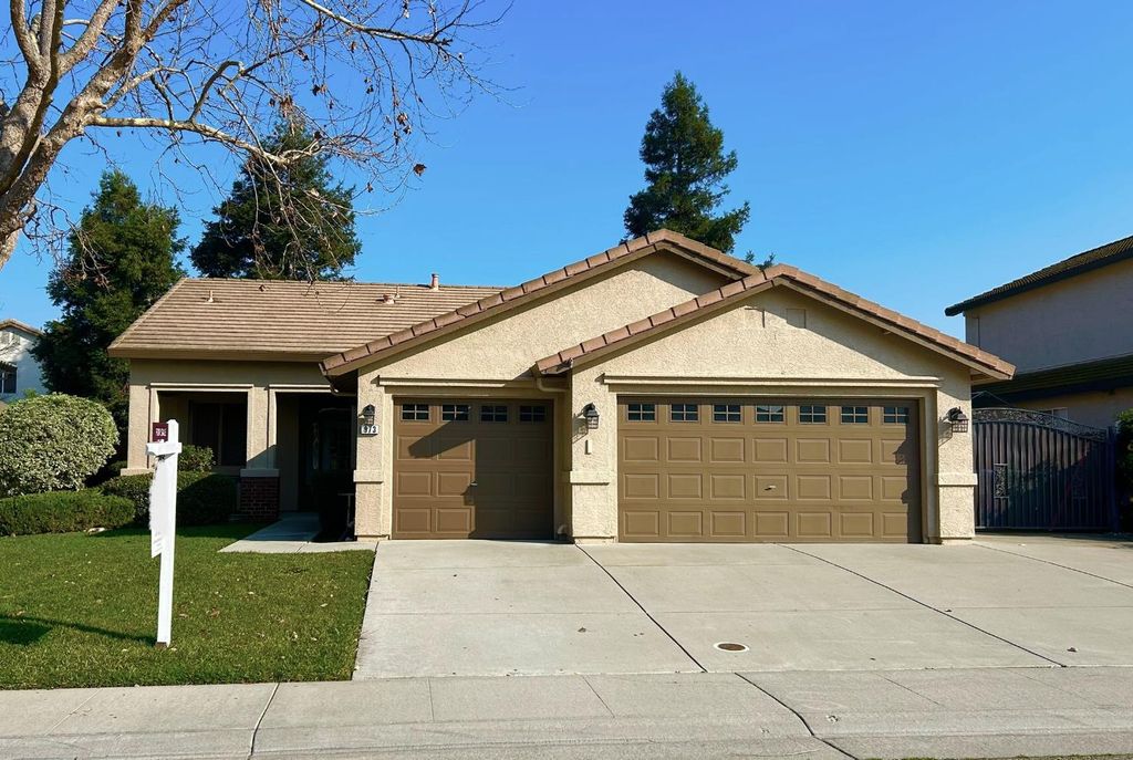 973 Blackwell Way, Galt, CA 95632