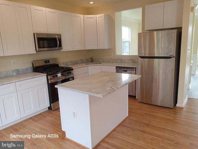 20757 HOLLOW FALLS TER, Sterling, VA 20165