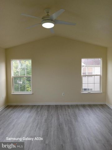 20757 HOLLOW FALLS TER, Sterling, VA 20165