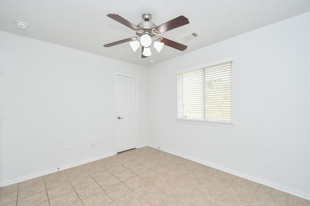 18302 Mable Pond Ln, Richmond, TX 77407