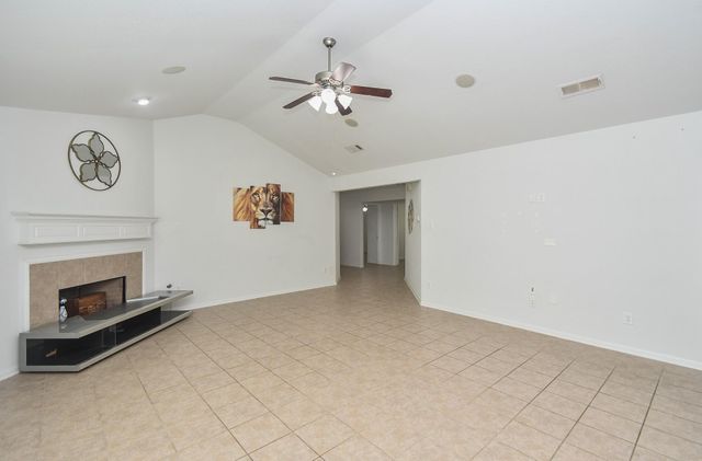 18302 Mable Pond Ln, Richmond, TX 77407