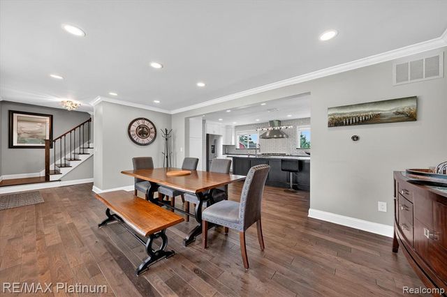 7687 Parshallville Road, Fenton, MI 48430