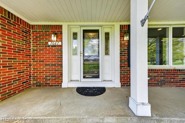7687 Parshallville Road, Fenton, MI 48430