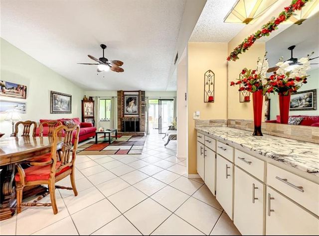 1 ESCONDIDO CIRCLE 170, Altamonte Springs, FL 32701