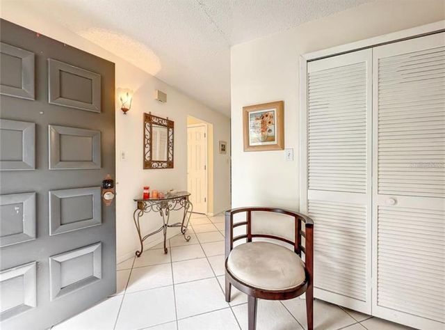 1 ESCONDIDO CIRCLE 170, Altamonte Springs, FL 32701
