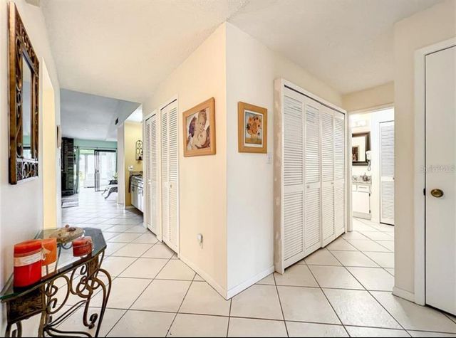 1 ESCONDIDO CIRCLE 170, Altamonte Springs, FL 32701
