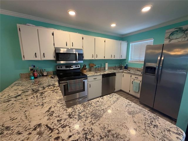6033 34TH STREET W 67, Bradenton, FL 34210