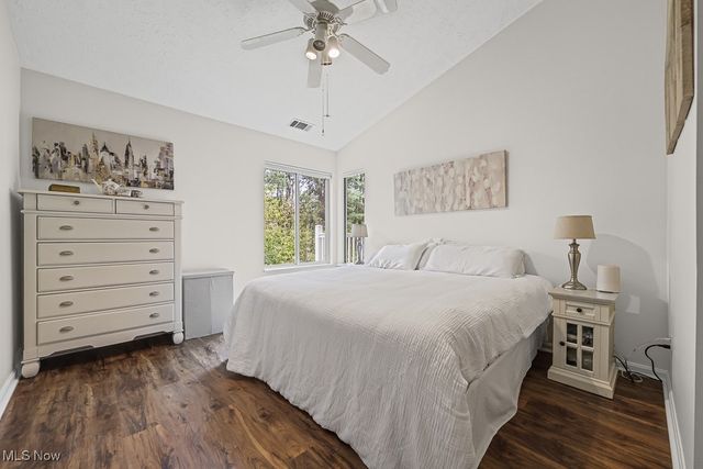 339 Village Pointe Drive 4, Akron, OH 44313