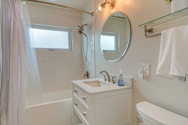 117 Slade St 117, Belmont, MA 02478