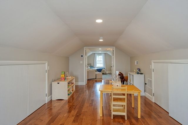 117 Slade St 117, Belmont, MA 02478