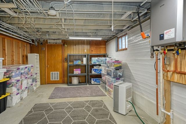 117 Slade St 117, Belmont, MA 02478