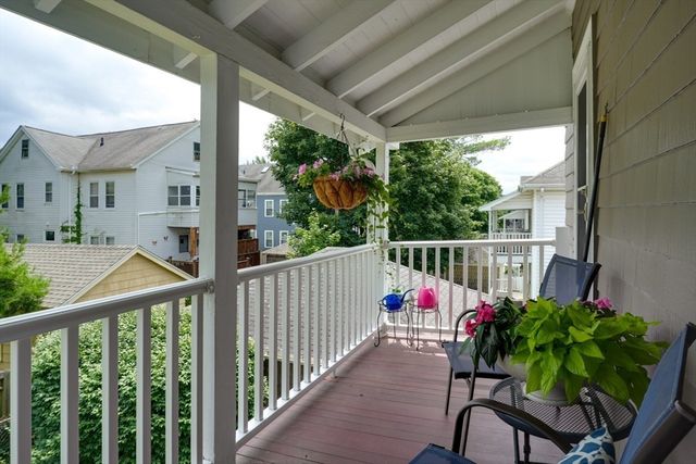 117 Slade St 117, Belmont, MA 02478
