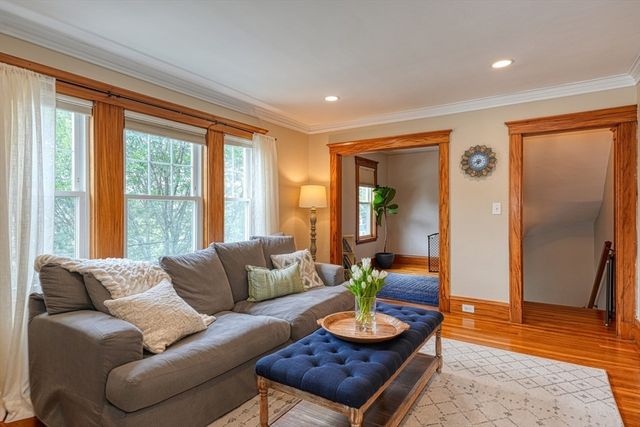 117 Slade St 117, Belmont, MA 02478