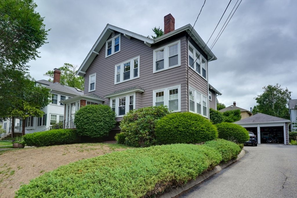 117 Slade St 117, Belmont, MA 02478