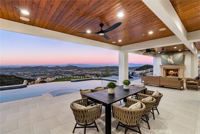 37730 Via Baya, Murrieta, CA 92562