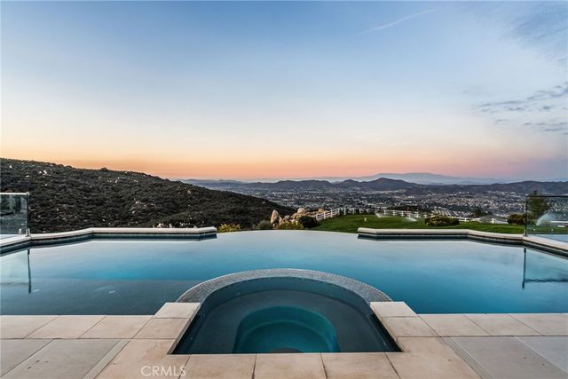 37730 Via Baya, Murrieta, CA 92562