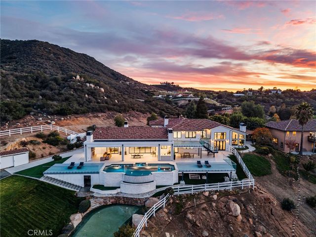 37730 Via Baya, Murrieta, CA 92562