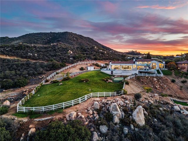 37730 Via Baya, Murrieta, CA 92562