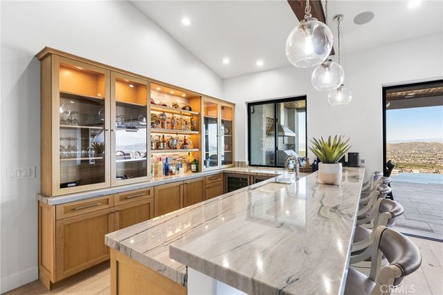 37730 Via Baya, Murrieta, CA 92562