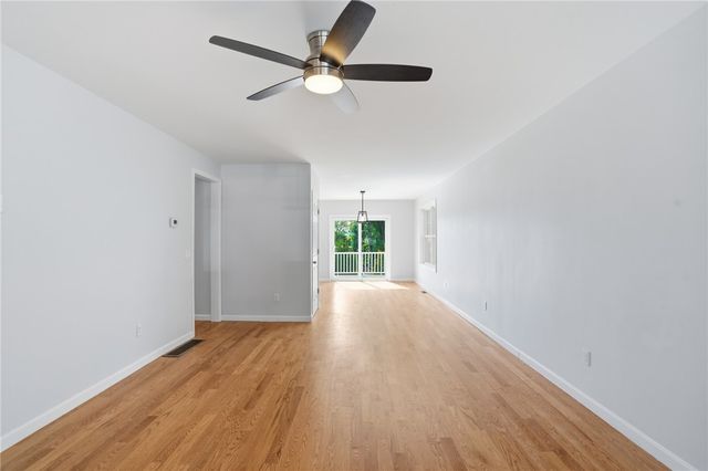 3 Teresa Ann Crossing 3, West Warwick, RI 02893