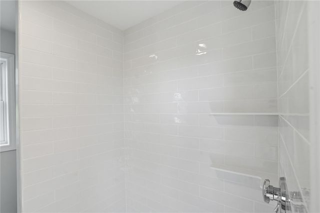 3 Teresa Ann Crossing 3, West Warwick, RI 02893