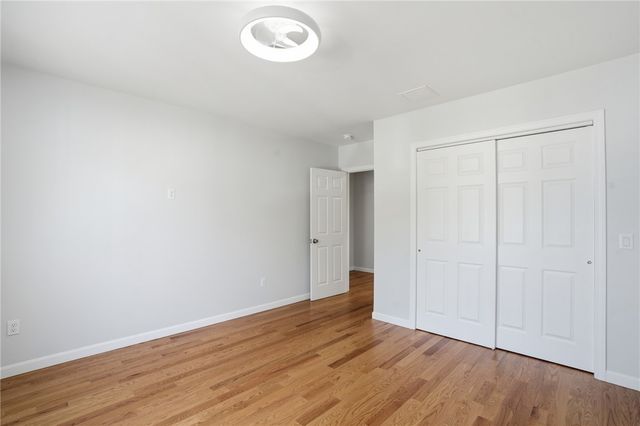 3 Teresa Ann Crossing 3, West Warwick, RI 02893