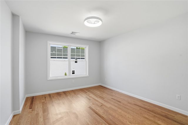 3 Teresa Ann Crossing 3, West Warwick, RI 02893