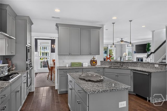 121 Bluffside Circle, Savannah, GA 31404