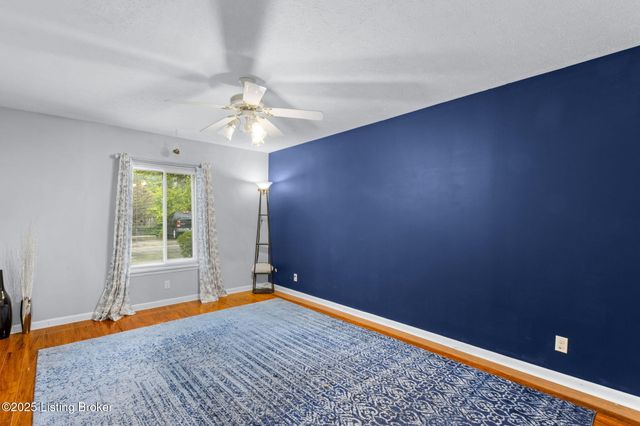 1935 Gardiner Ln G97, Louisville, KY 40205