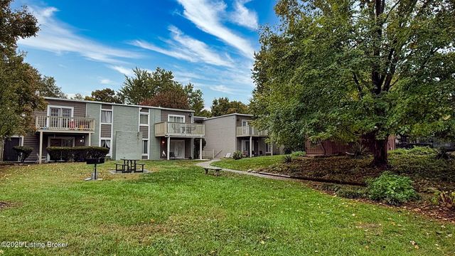 1935 Gardiner Ln G97, Louisville, KY 40205