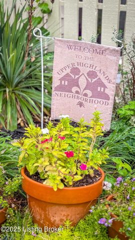 1935 Gardiner Ln G97, Louisville, KY 40205