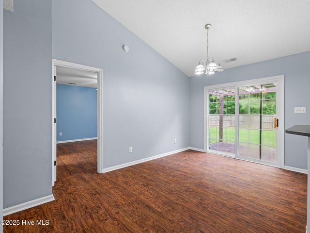 111 Live Oak Drive, Jacksonville, NC 28546