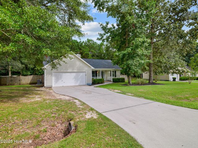 111 Live Oak Drive, Jacksonville, NC 28546