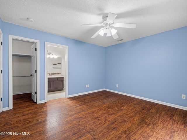111 Live Oak Drive, Jacksonville, NC 28546