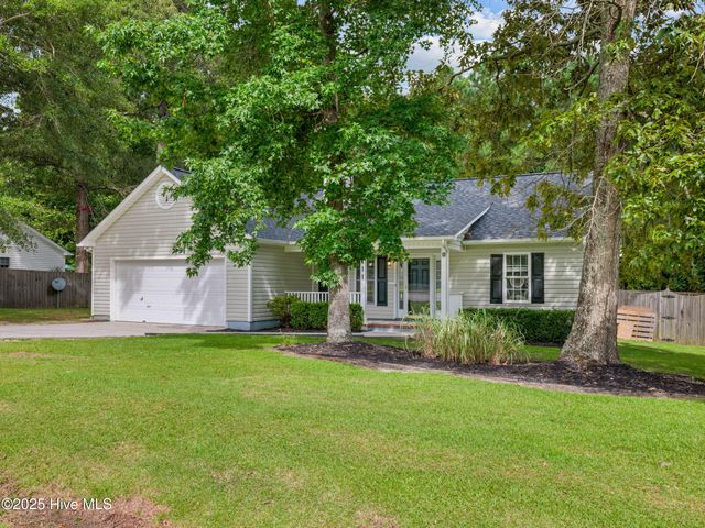 111 Live Oak Drive, Jacksonville, NC 28546