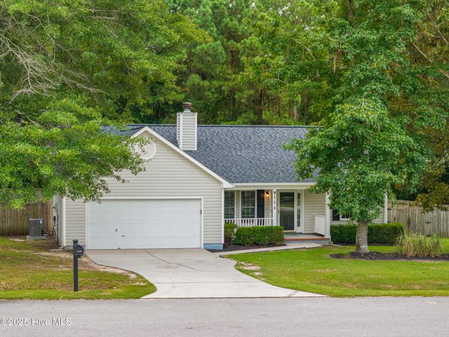 111 Live Oak Drive, Jacksonville, NC 28546