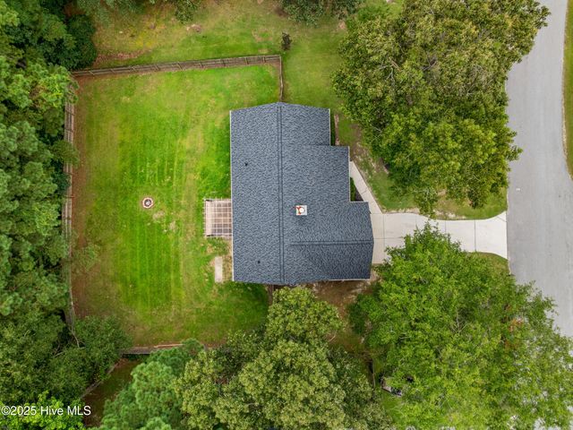111 Live Oak Drive, Jacksonville, NC 28546
